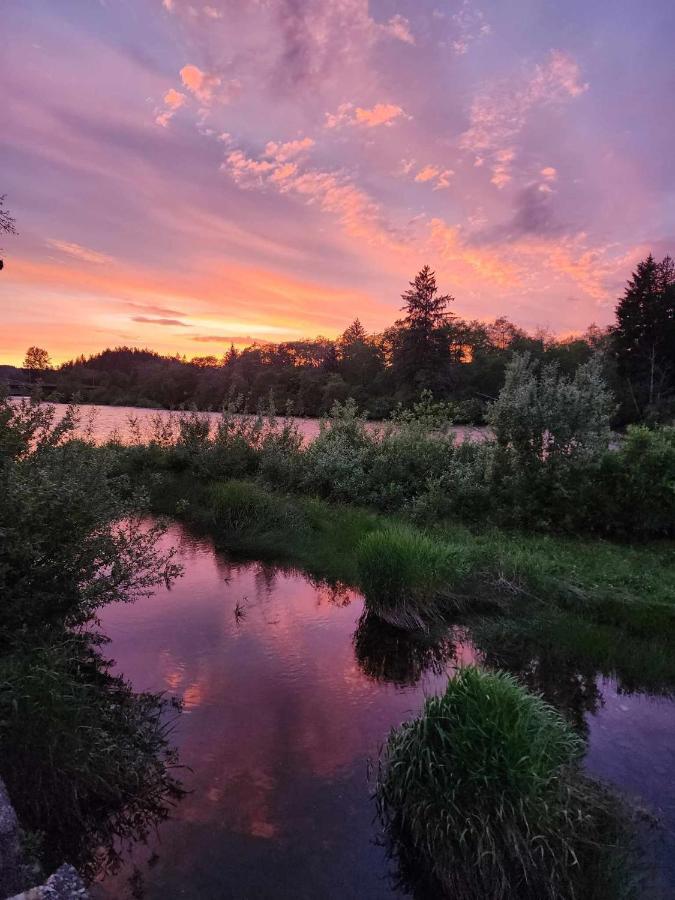 Campbell River Lodge 외부 사진