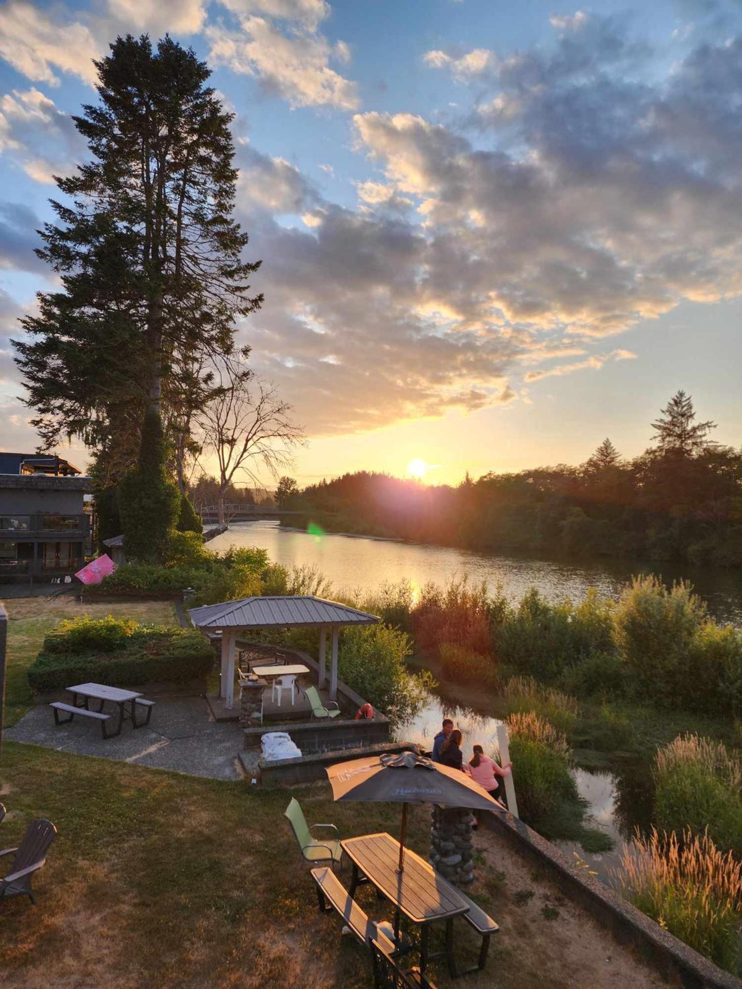 Campbell River Lodge 외부 사진
