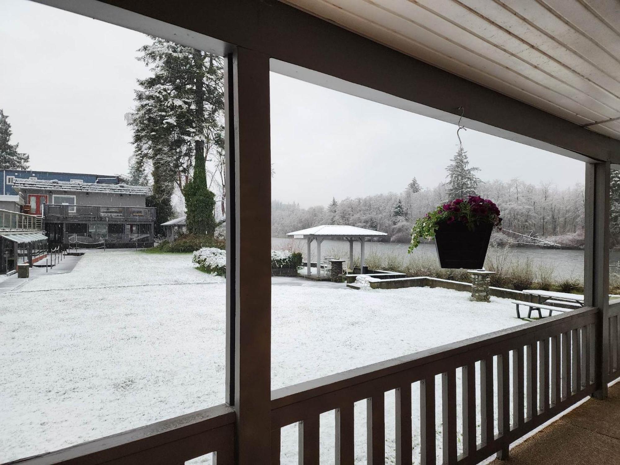 Campbell River Lodge 외부 사진