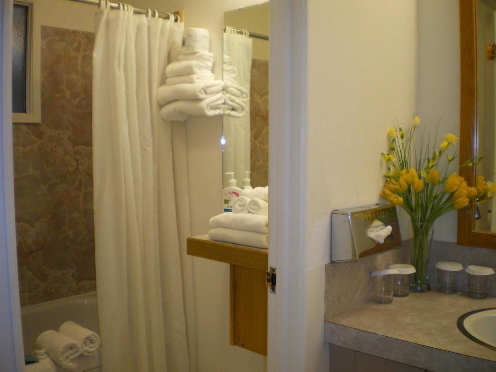Campbell River Lodge 외부 사진