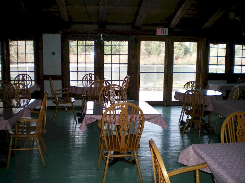 Campbell River Lodge 외부 사진