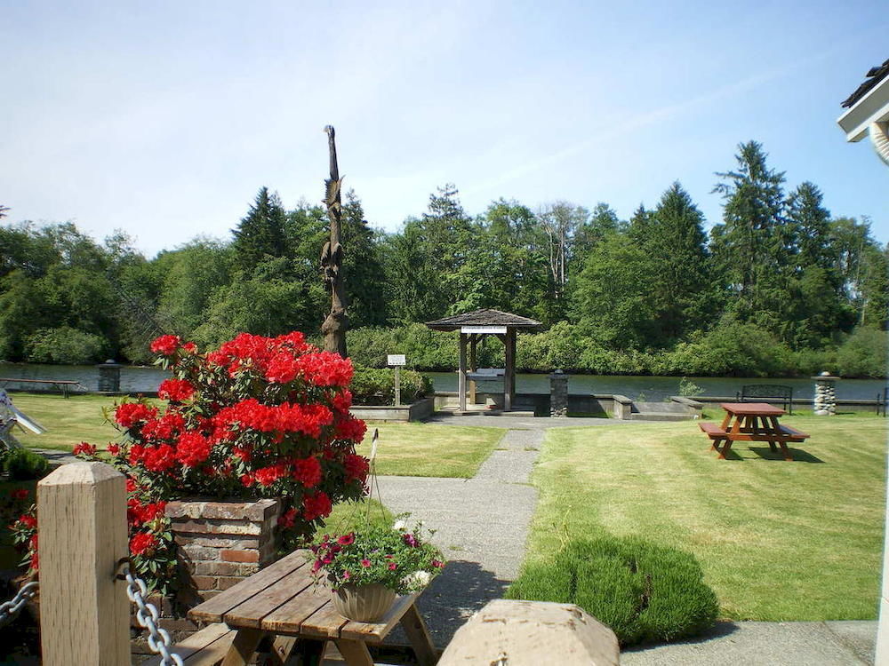 Campbell River Lodge 외부 사진